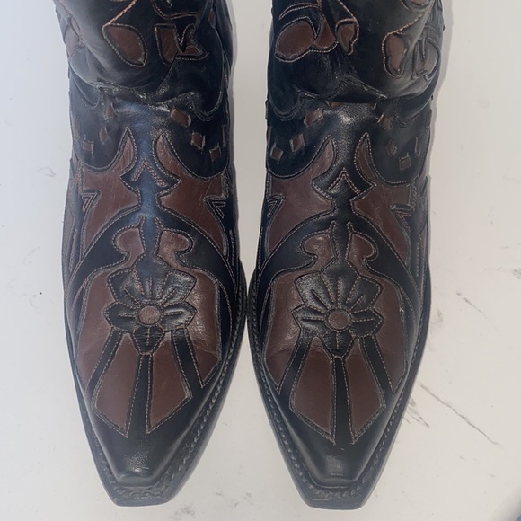 Lane fine boots Size 8 1/2 Black and Brown floral stitch boot - Picture 5 of 11